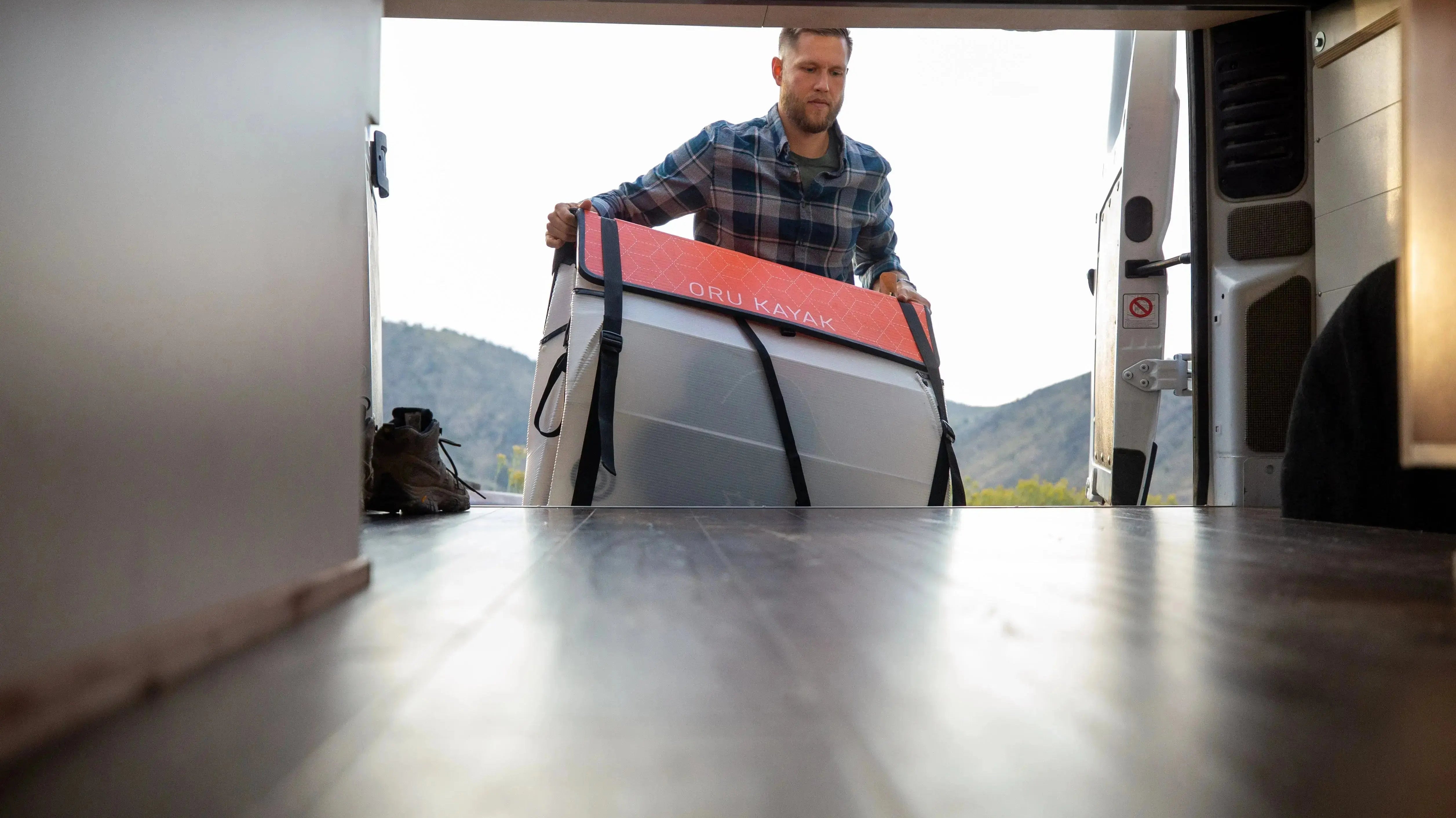 how much does it cost to store a camper
