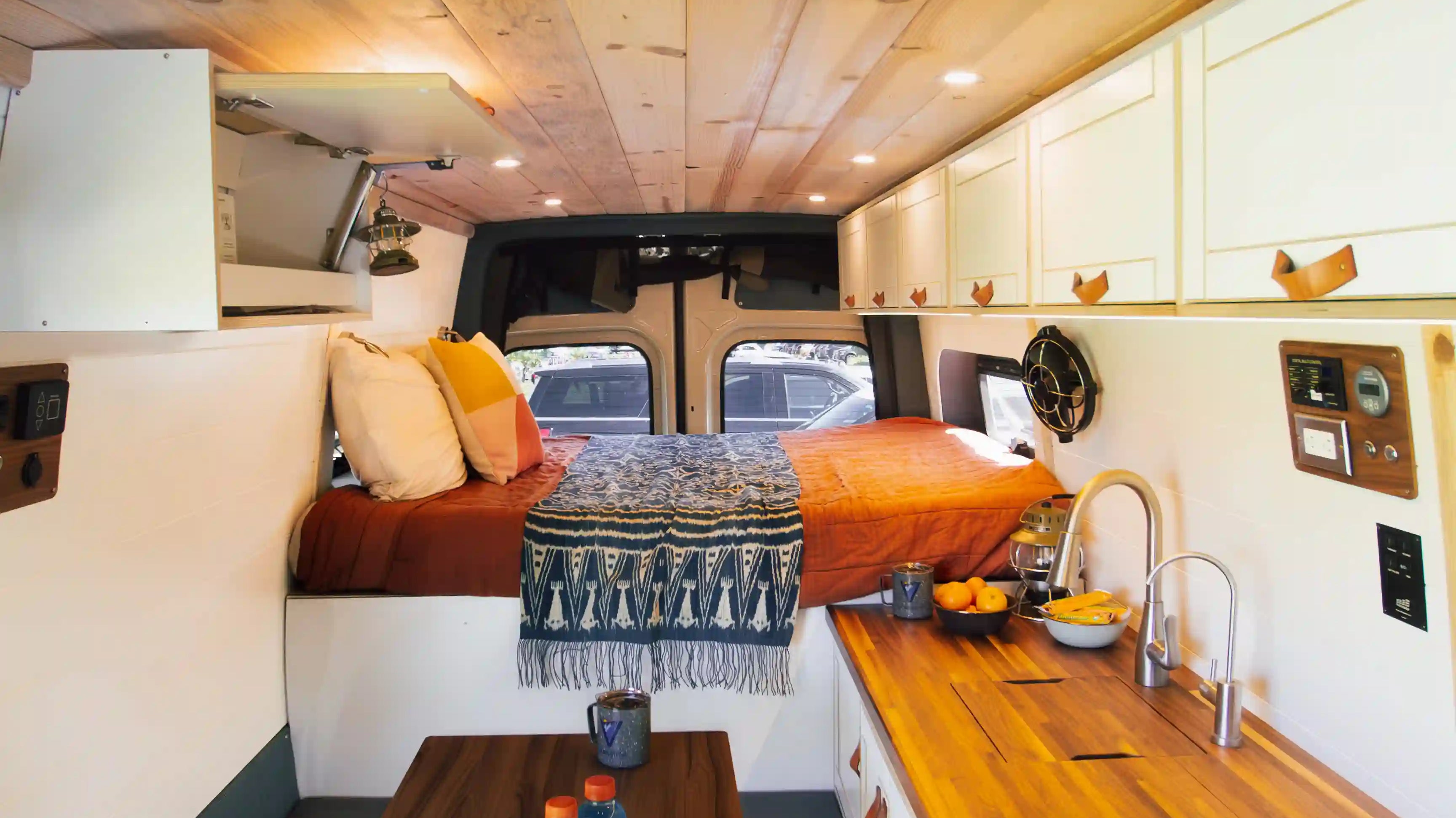 Luxury RVs and Motorhomes