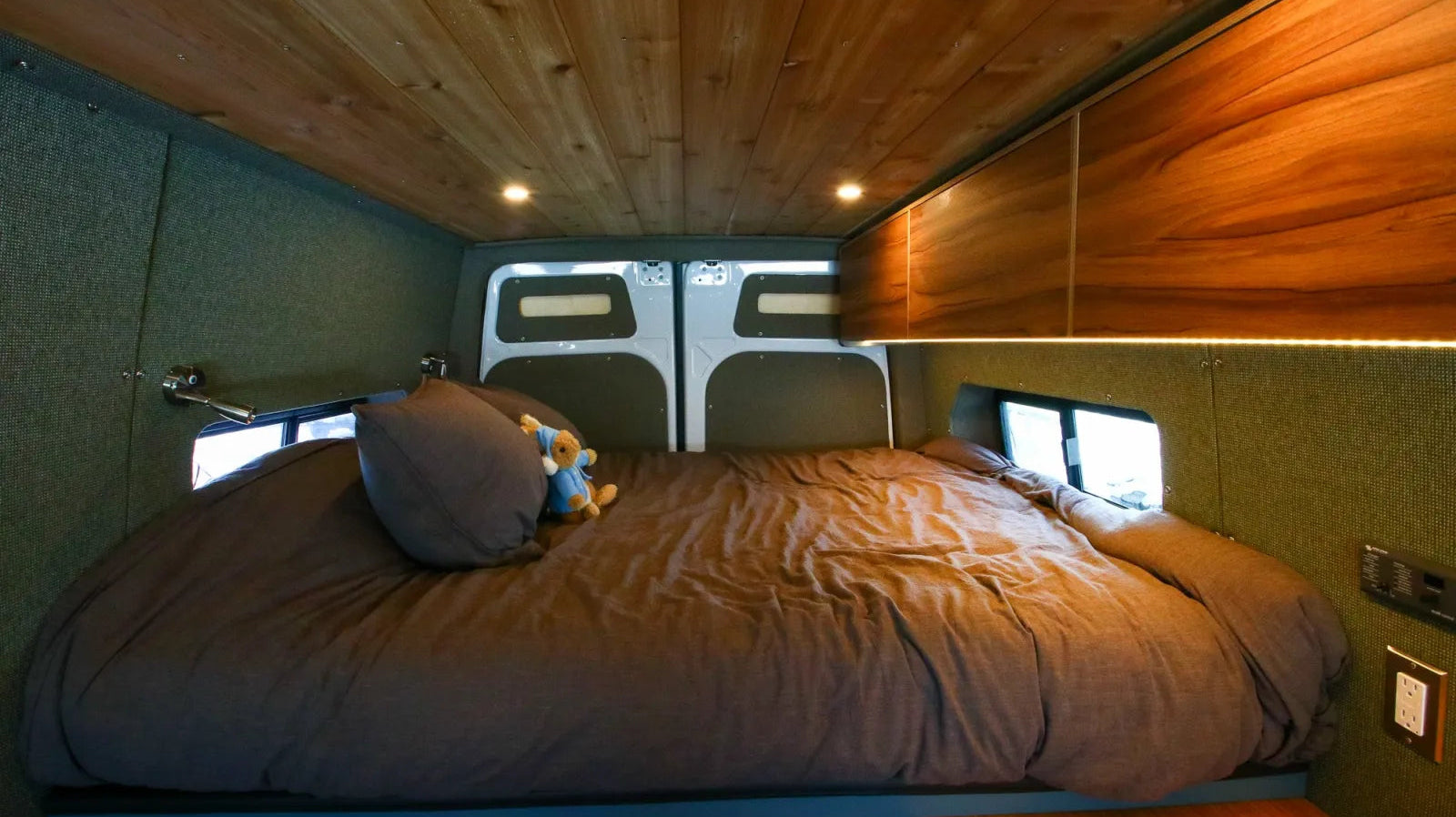 twin bed rvs