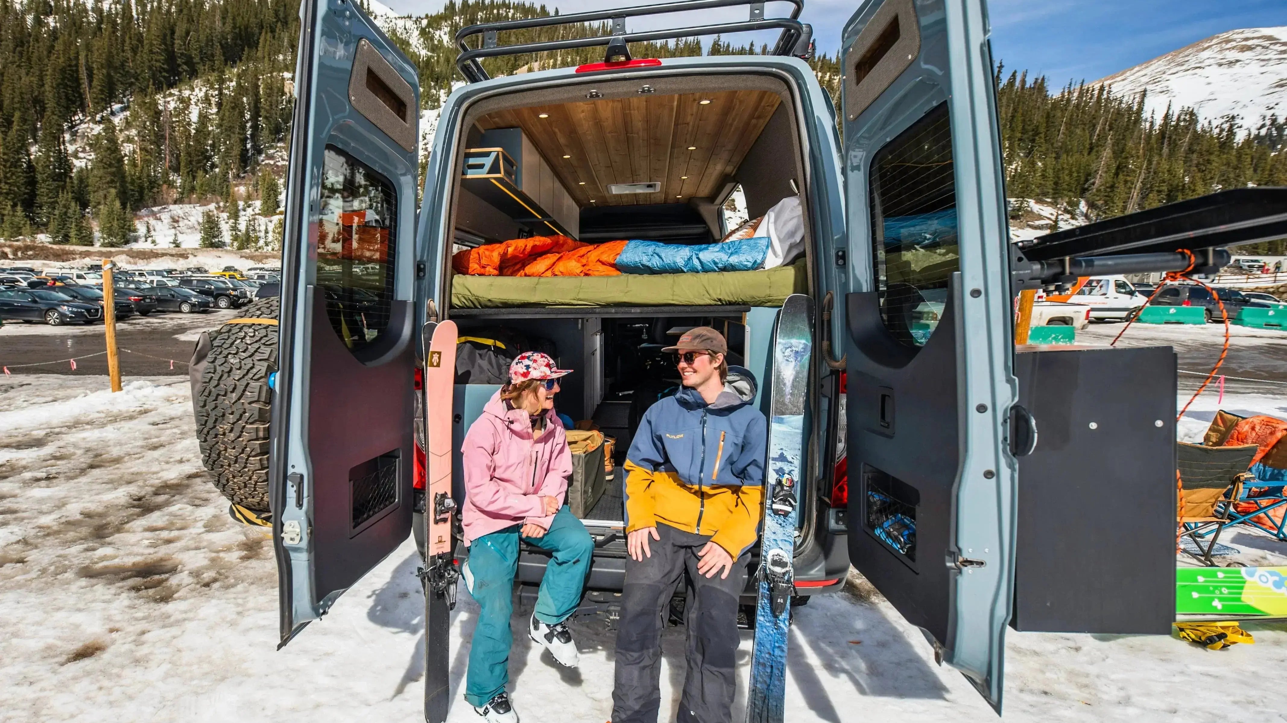 pros and cons of living in a camper