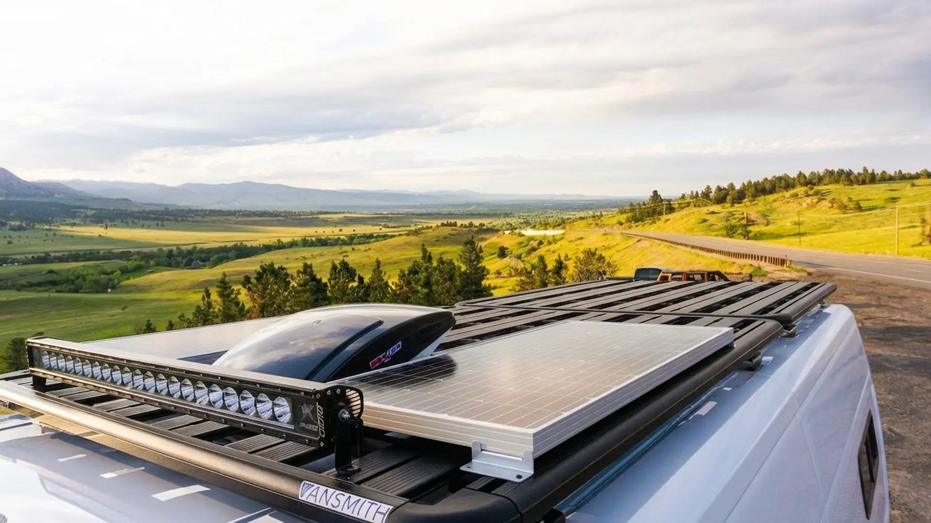 Solar Panel Placement on a 4x4 Camper Van with a Roof Rack
