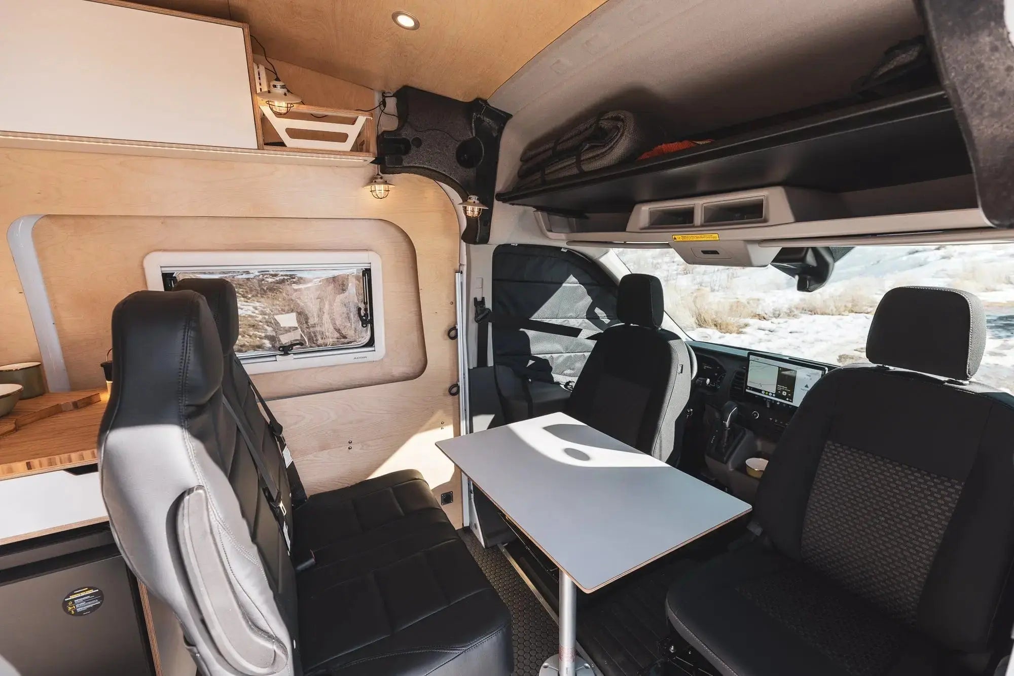 FAMILY XL PLUS (Transit AWD) The Vansmith