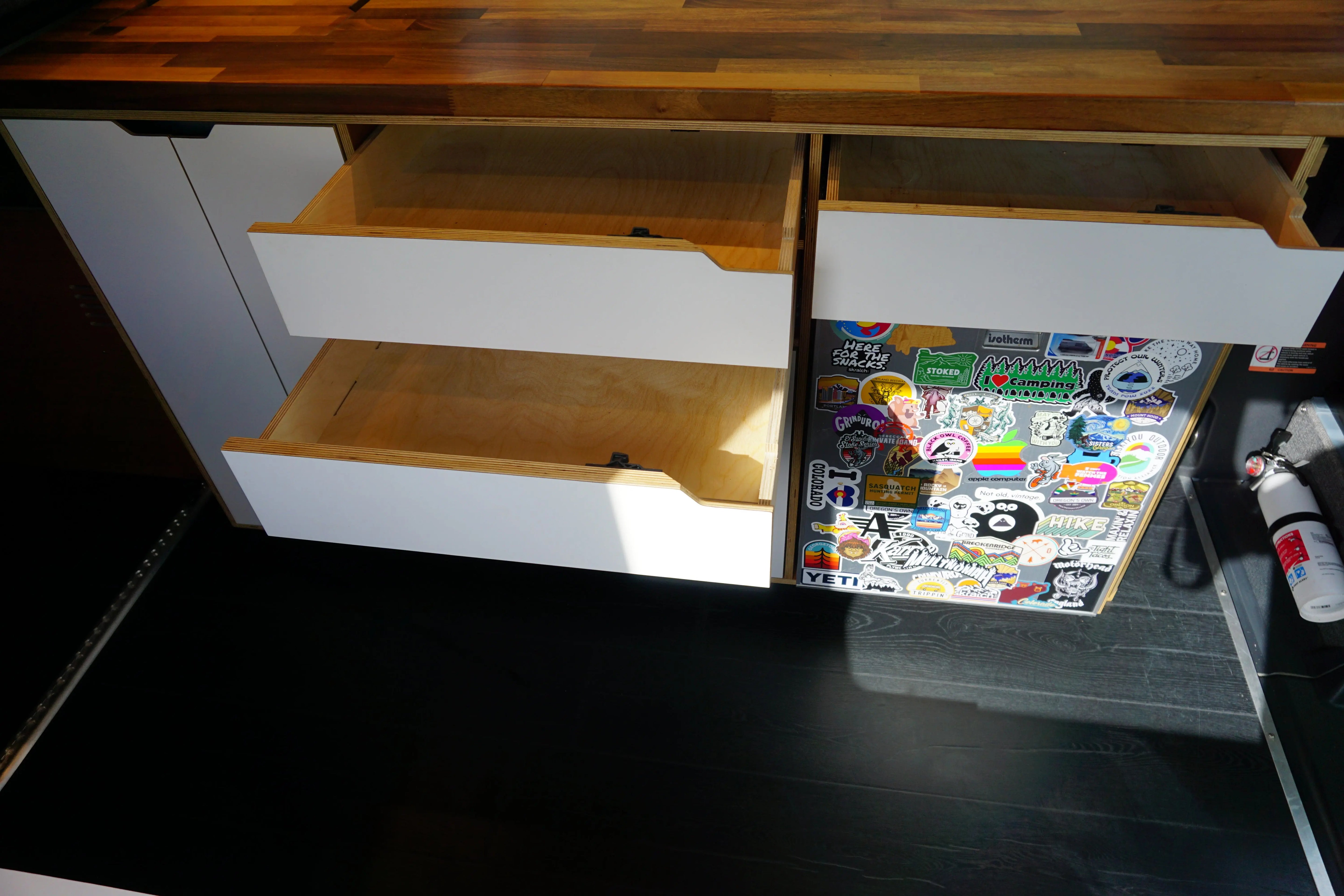 Pre-Loved Rack and Roll Build by The Vansmith The Vansmith