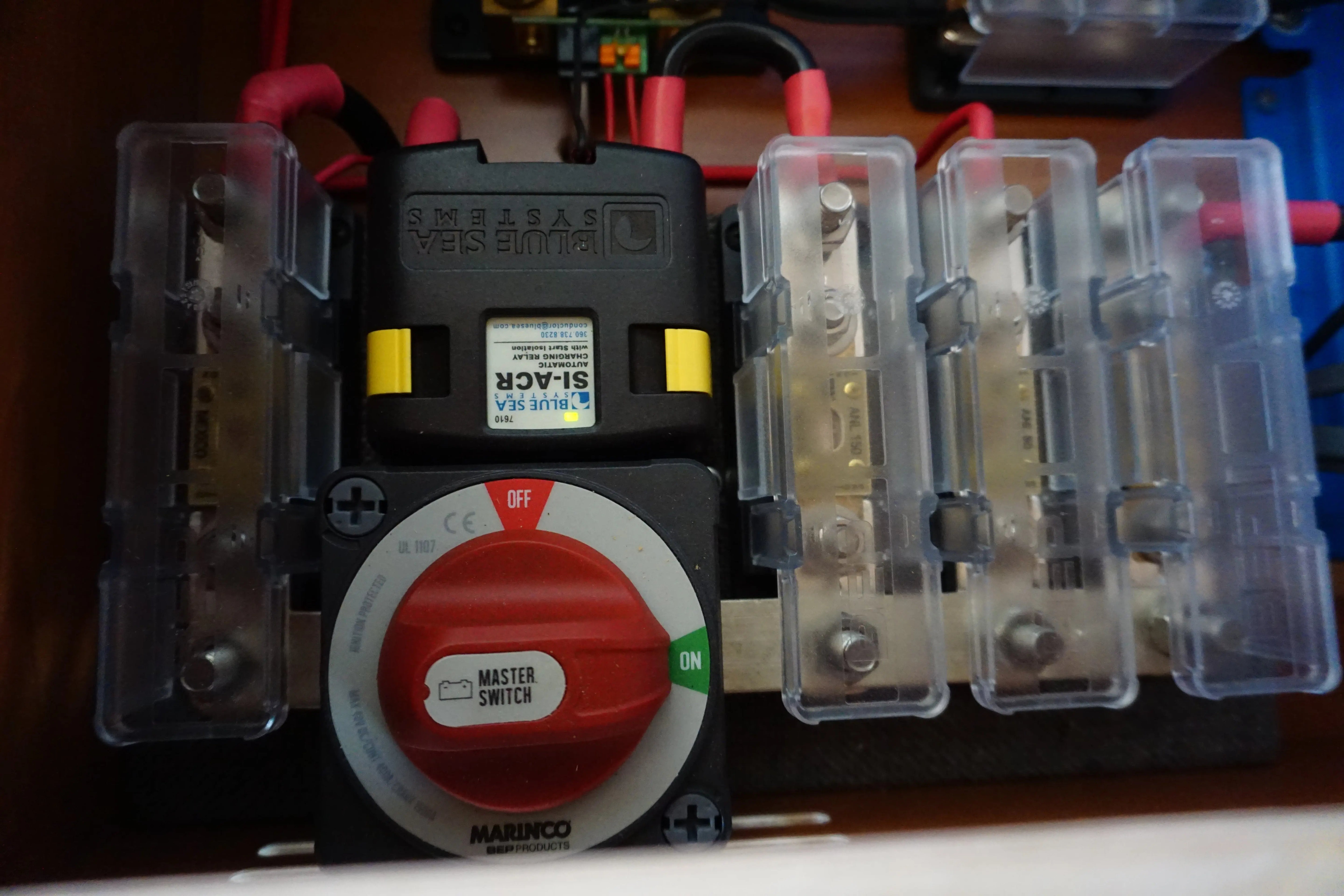 Pre-Loved Rack and Roll Build by The Vansmith The Vansmith