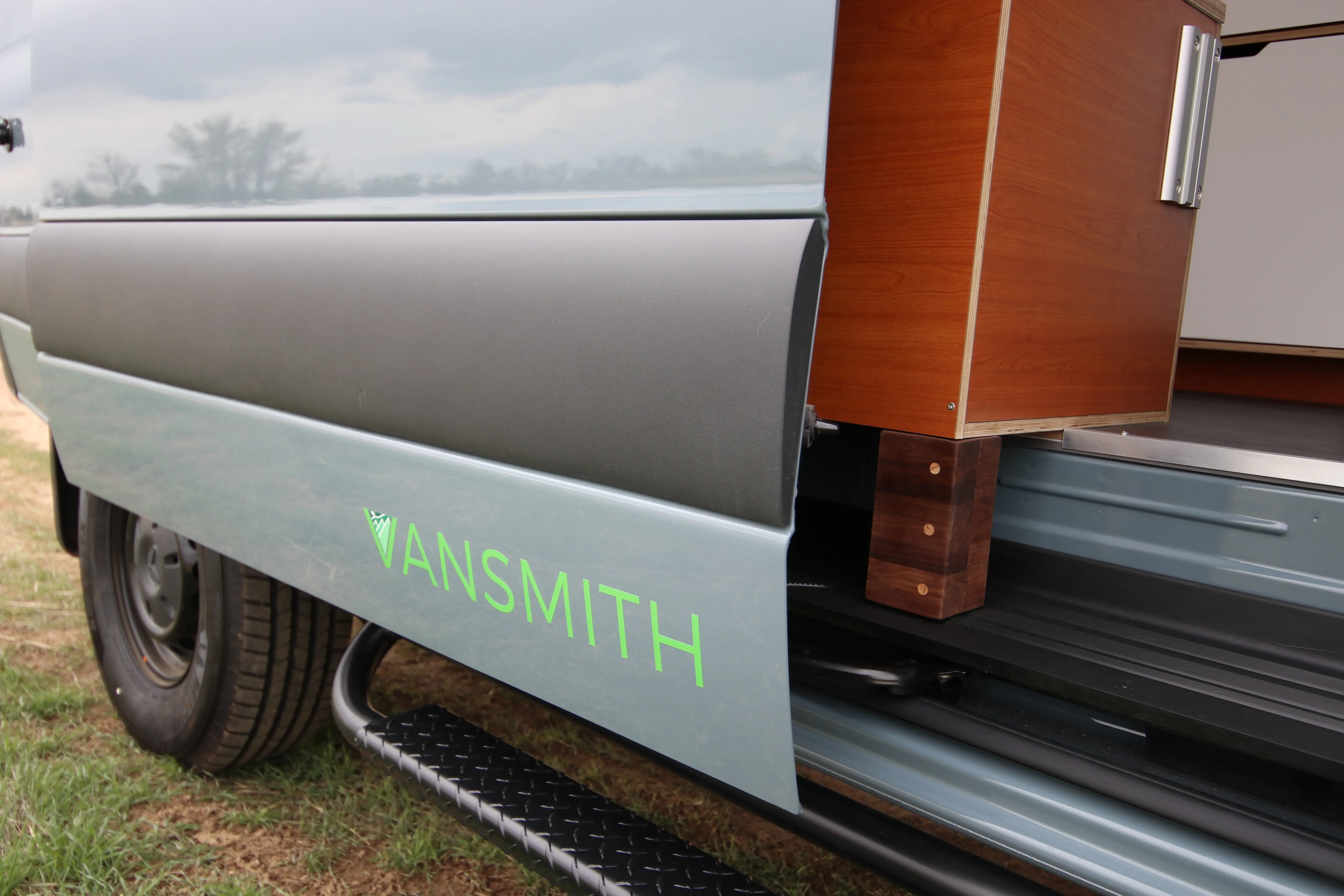 2020 Legacy Rack & Roll (20k miles) The Vansmith