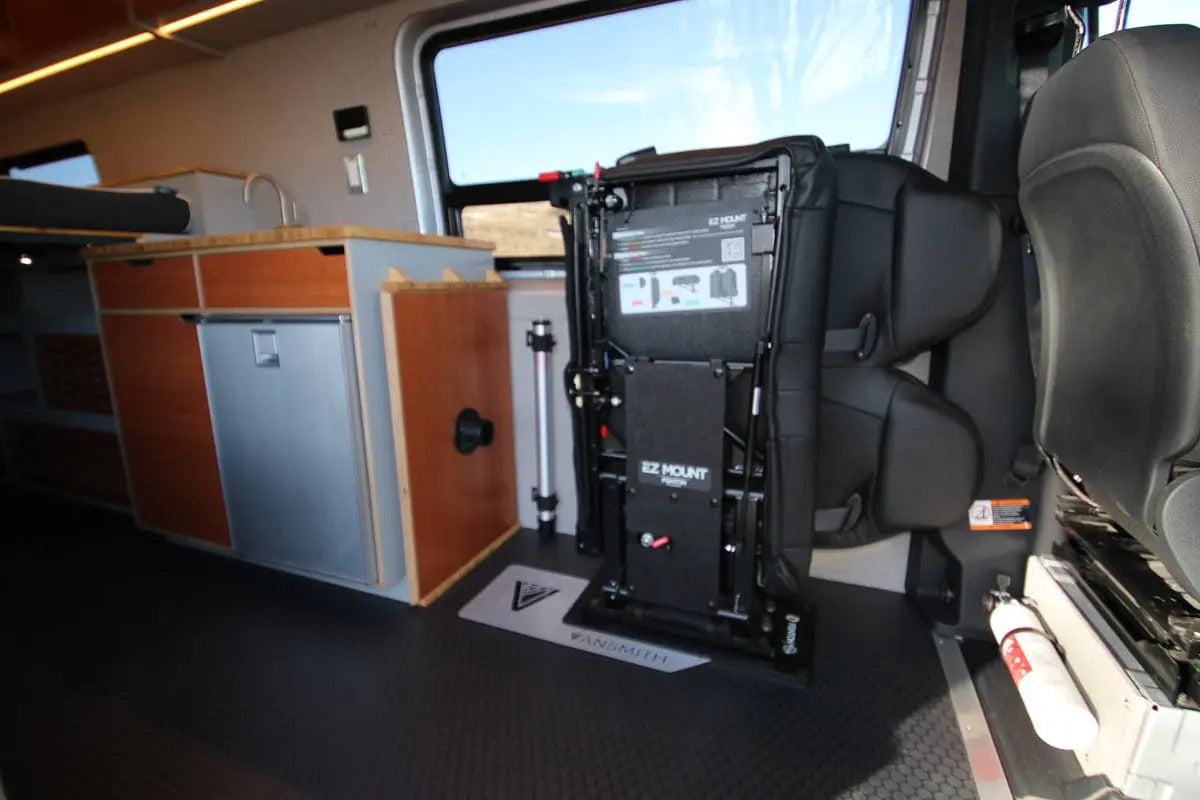 FAMILY XL The Vansmith