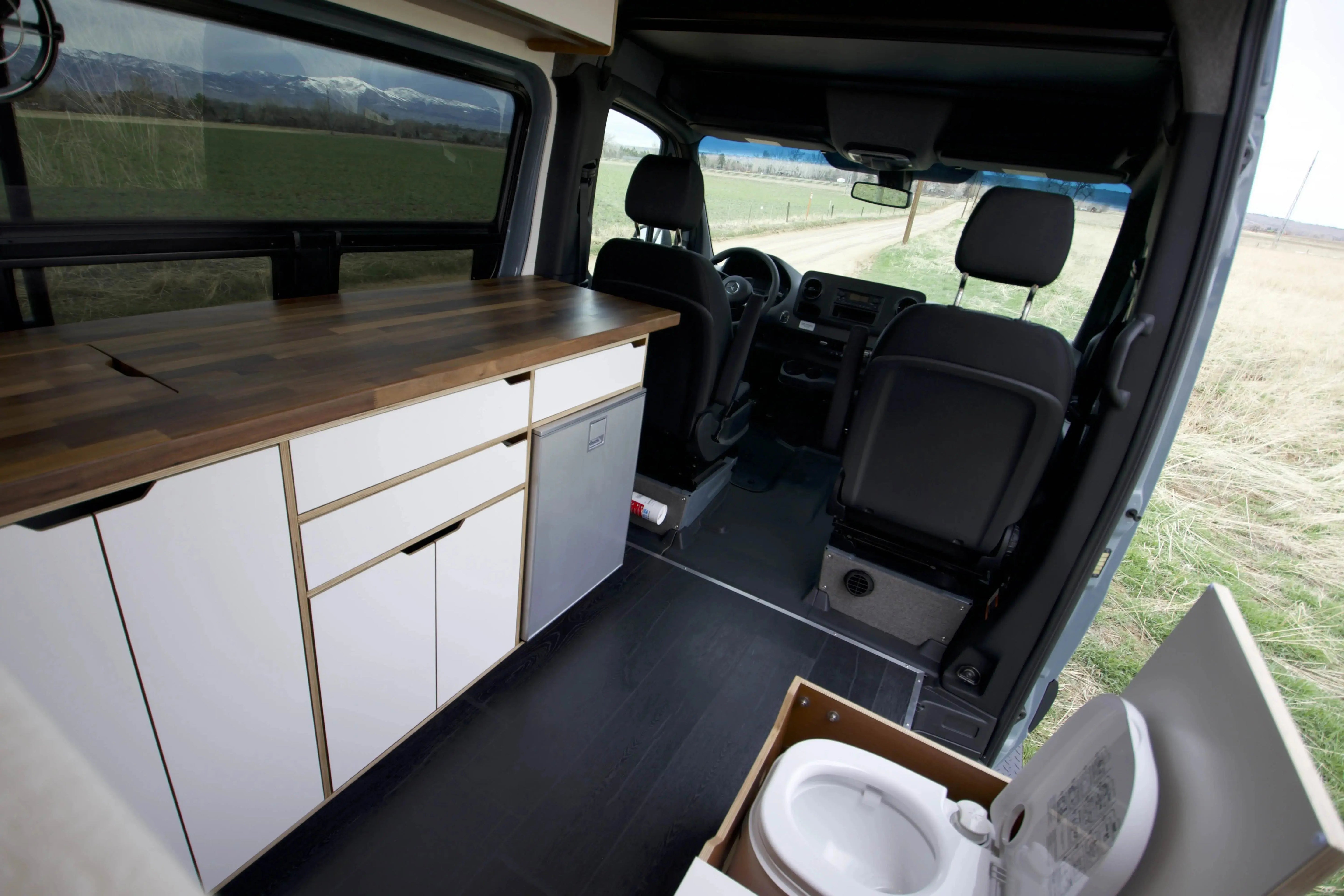 do camper vans have toilets