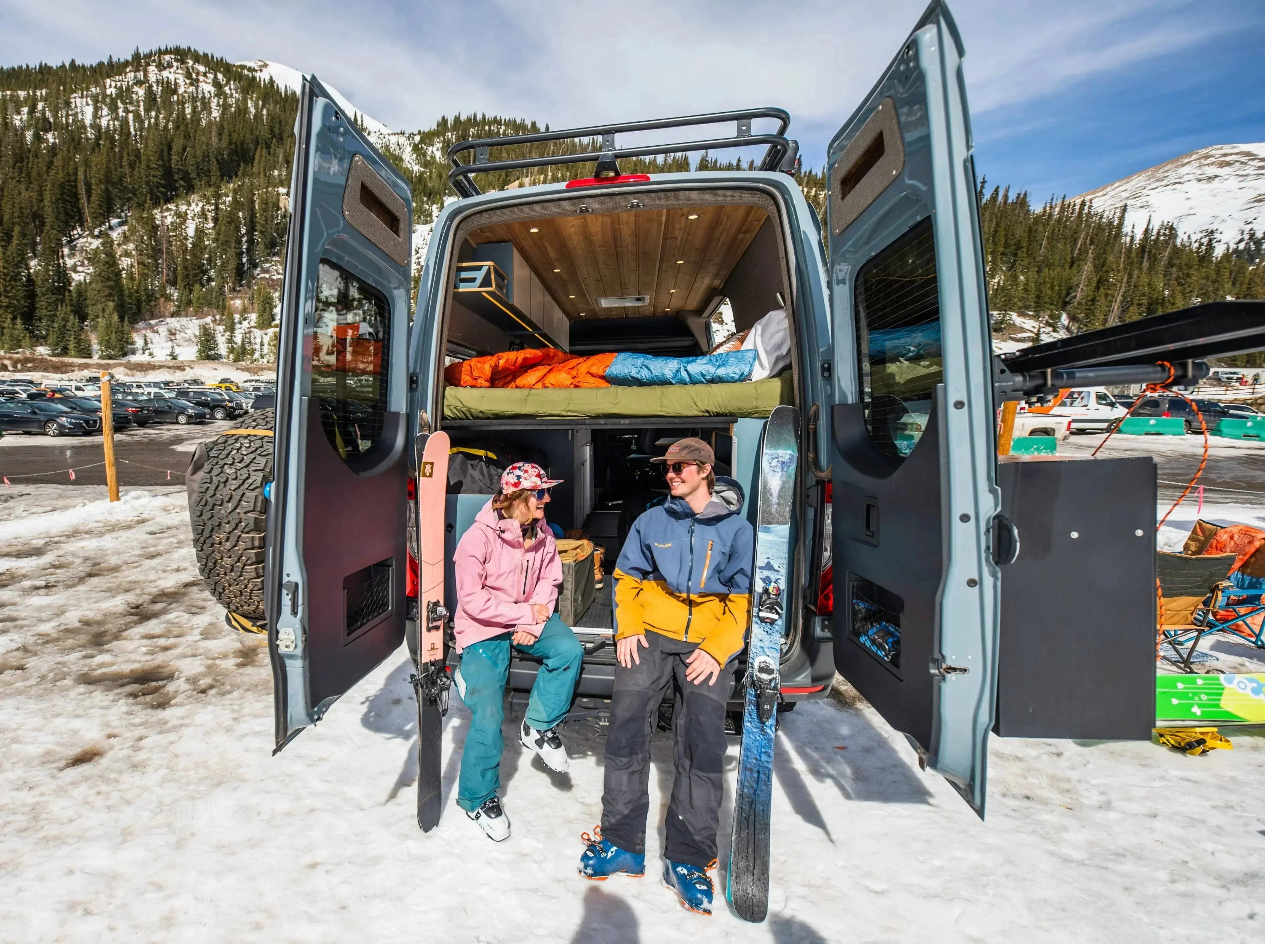 pros and cons of living in a camper