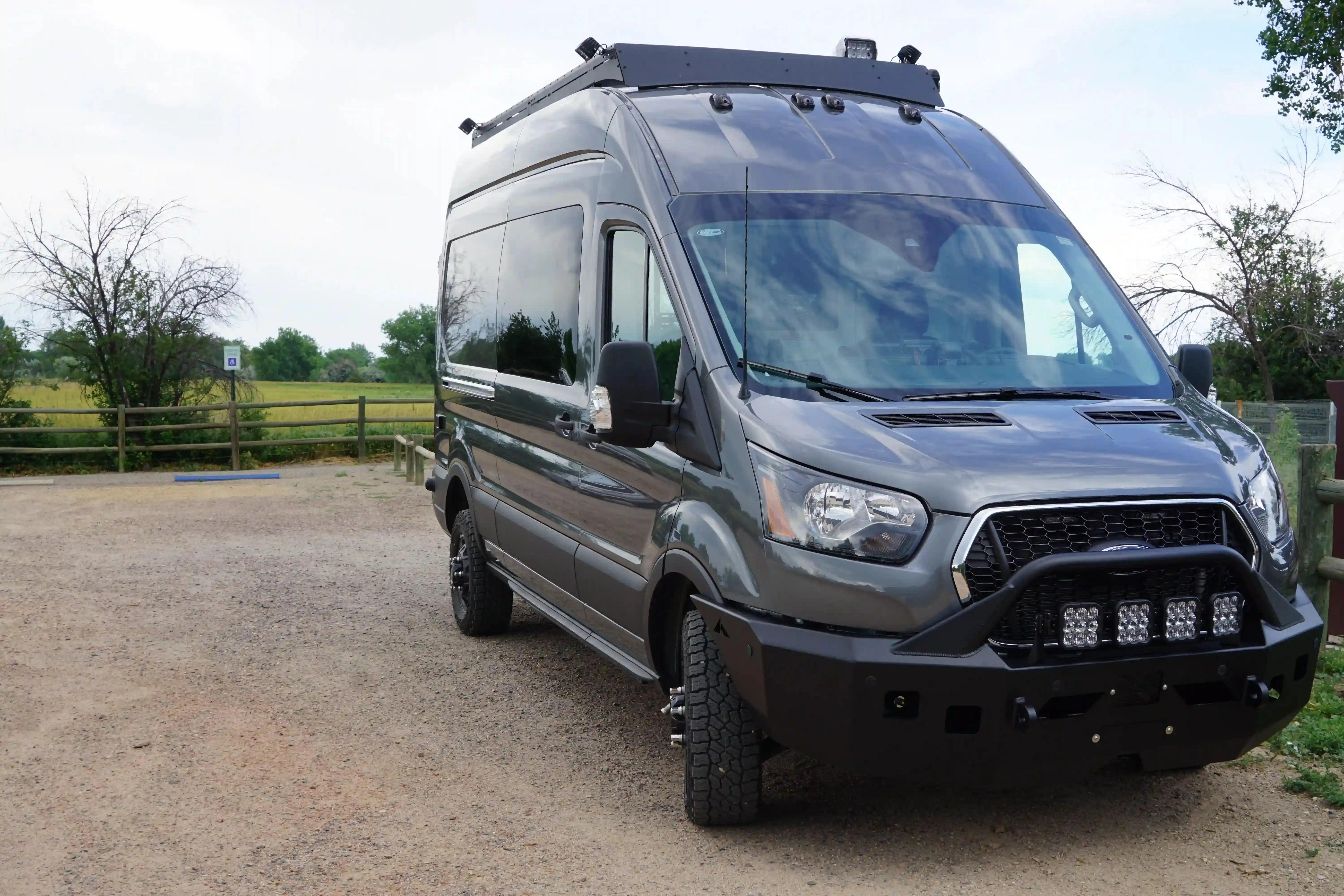 Class B Plus RV Manufacturers