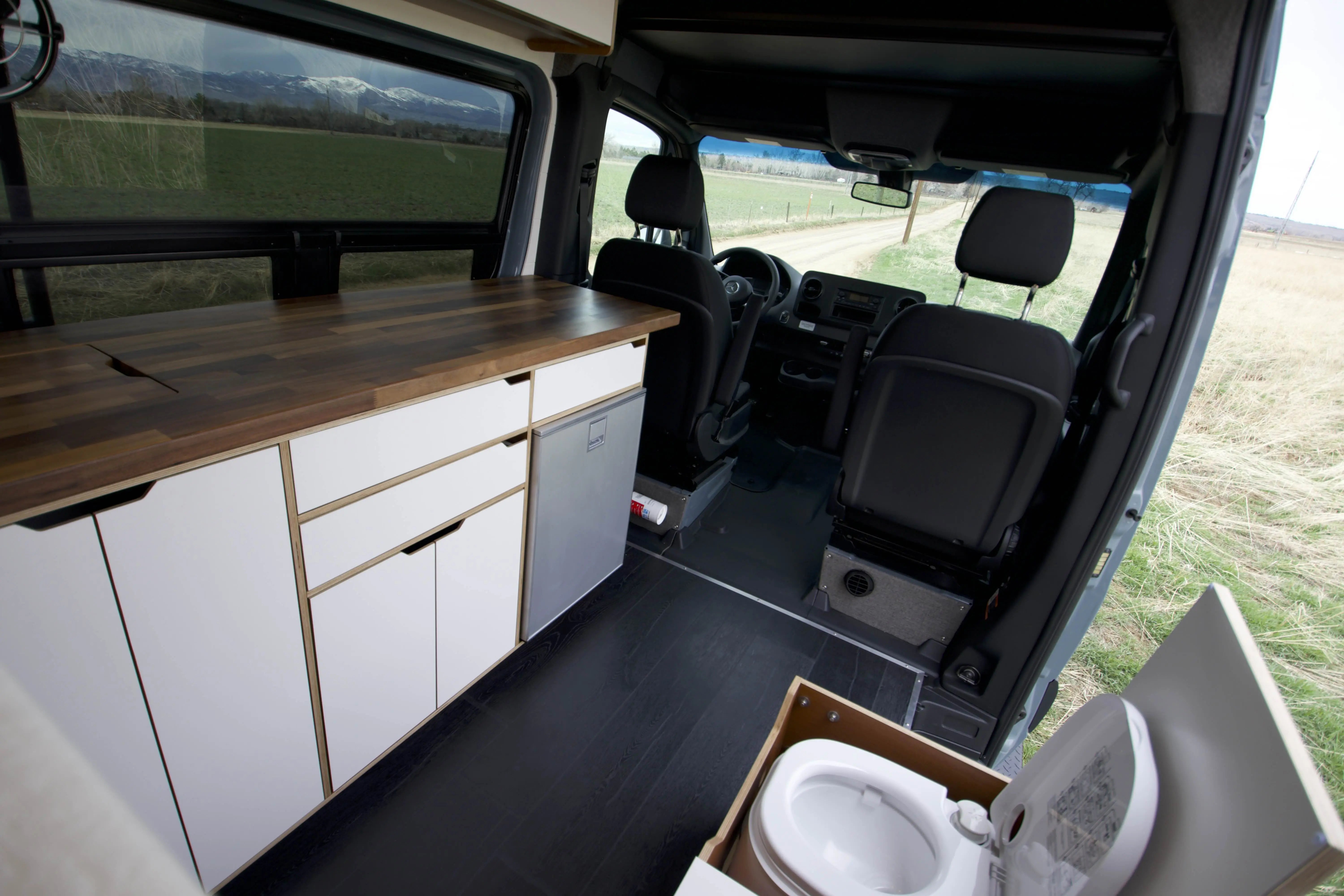 2020 Legacy Rack & Roll (20k miles) The Vansmith