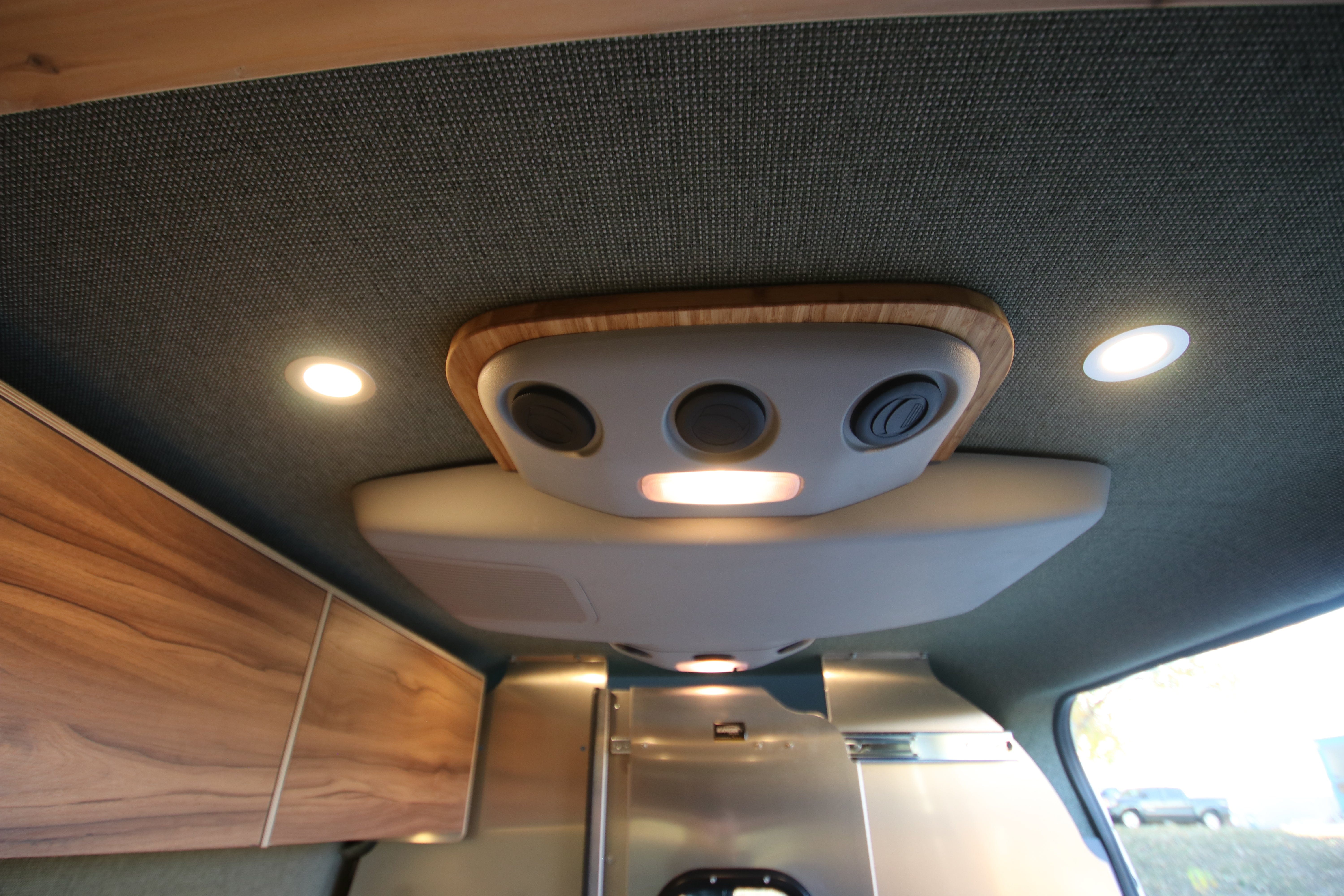 Hustle - The XL Work Van
