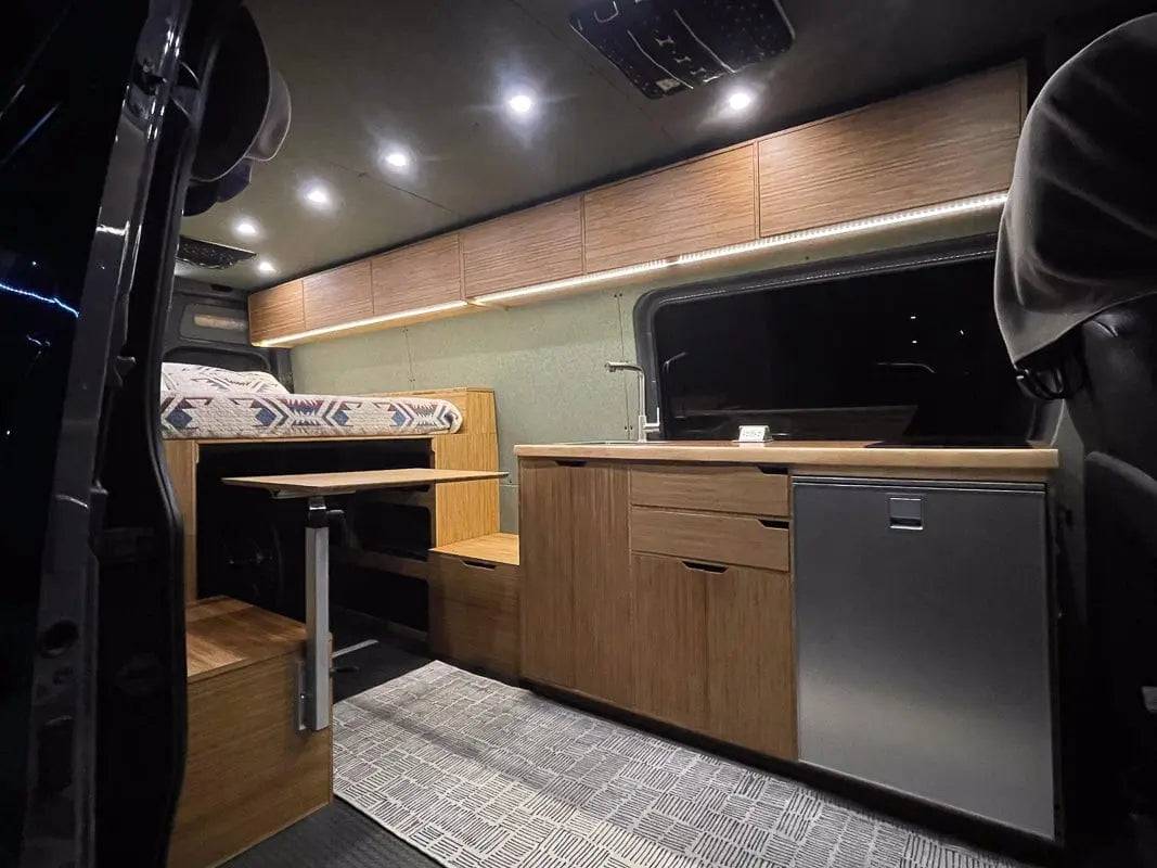 DUO XLS van Interior.