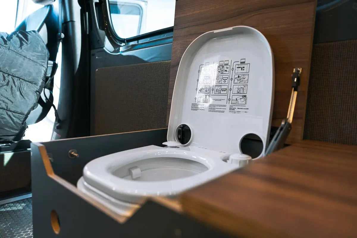 FAMILY XL van Interior.