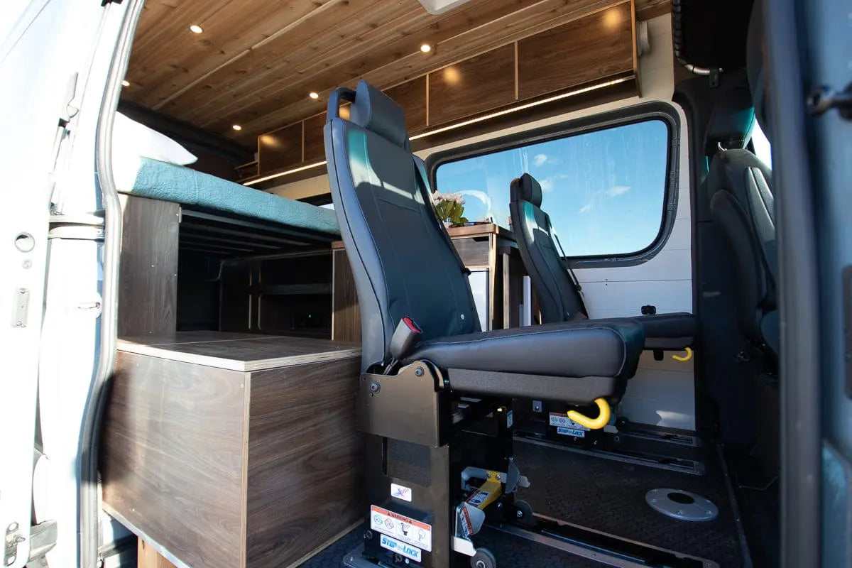 FAMILY van Interior.