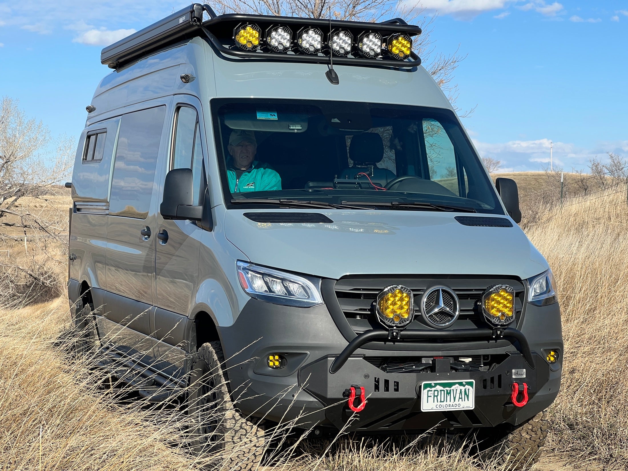 2022 Sprinter 2500 4x4 front grille, lights on