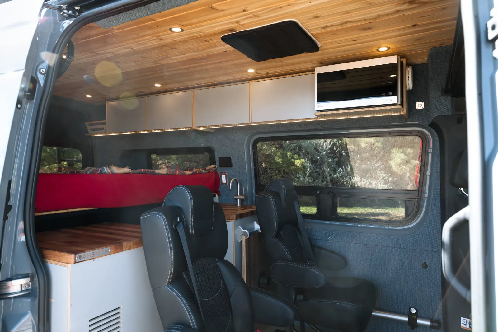 Four Seater 144 custom van conversion - image 3