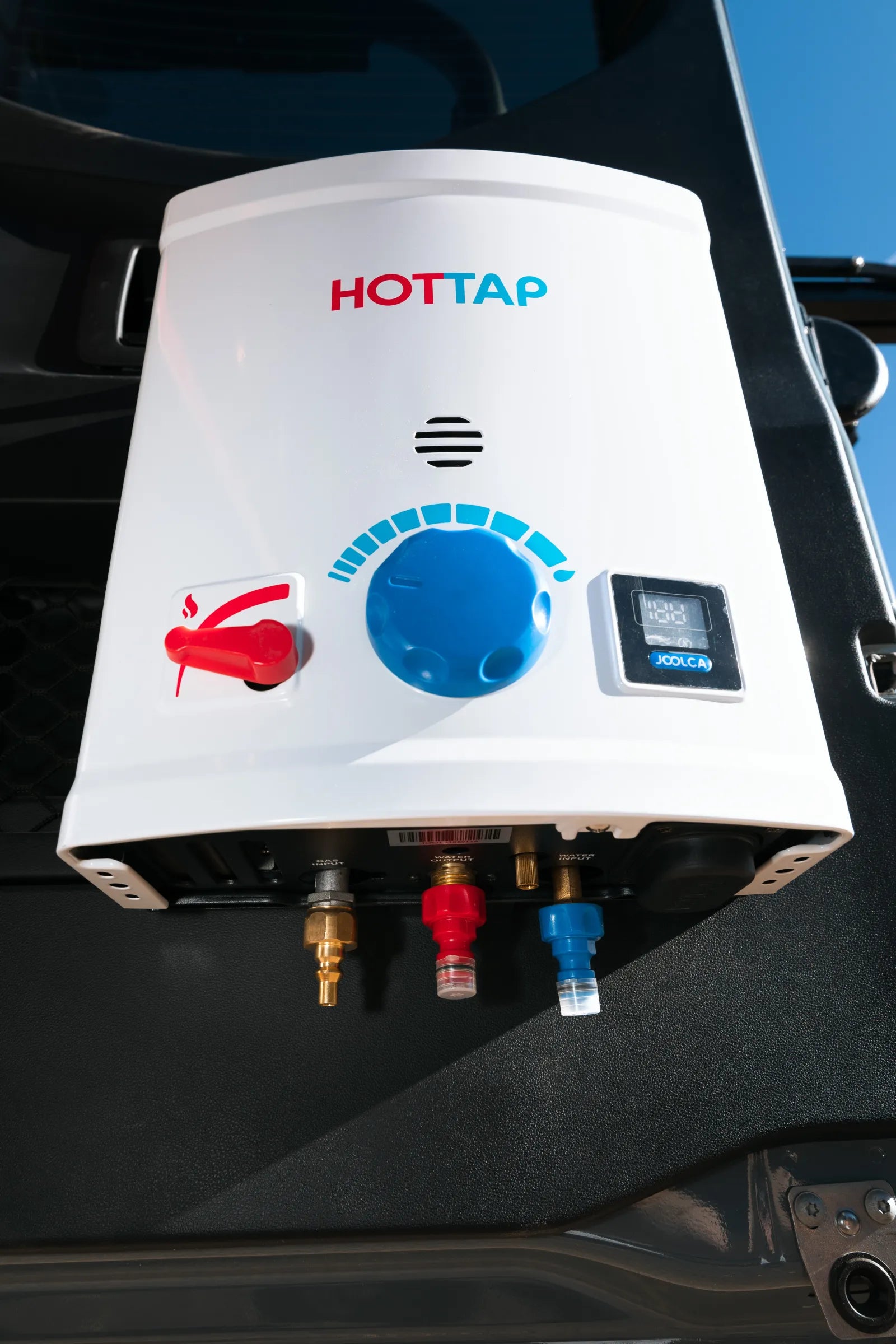 Four Seater 144 custom van conversion - image 4